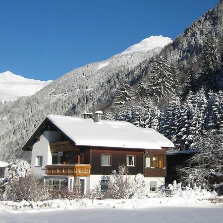 Haus Rudigier By Chatel Reizen Sankt Gallenkirch Ruang foto